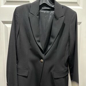 Elie Tahari Classic Black Blazer